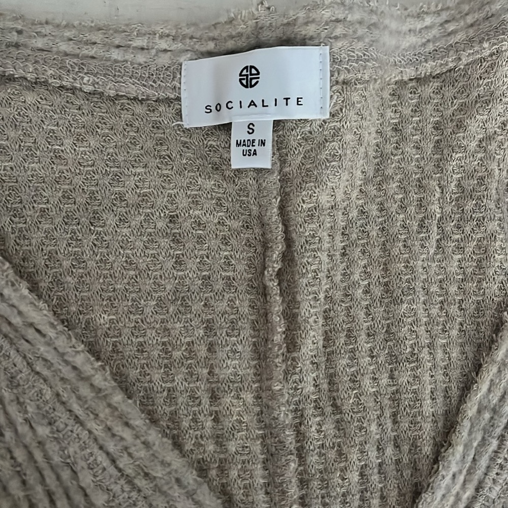 Beige Button Down Thermal - image 2